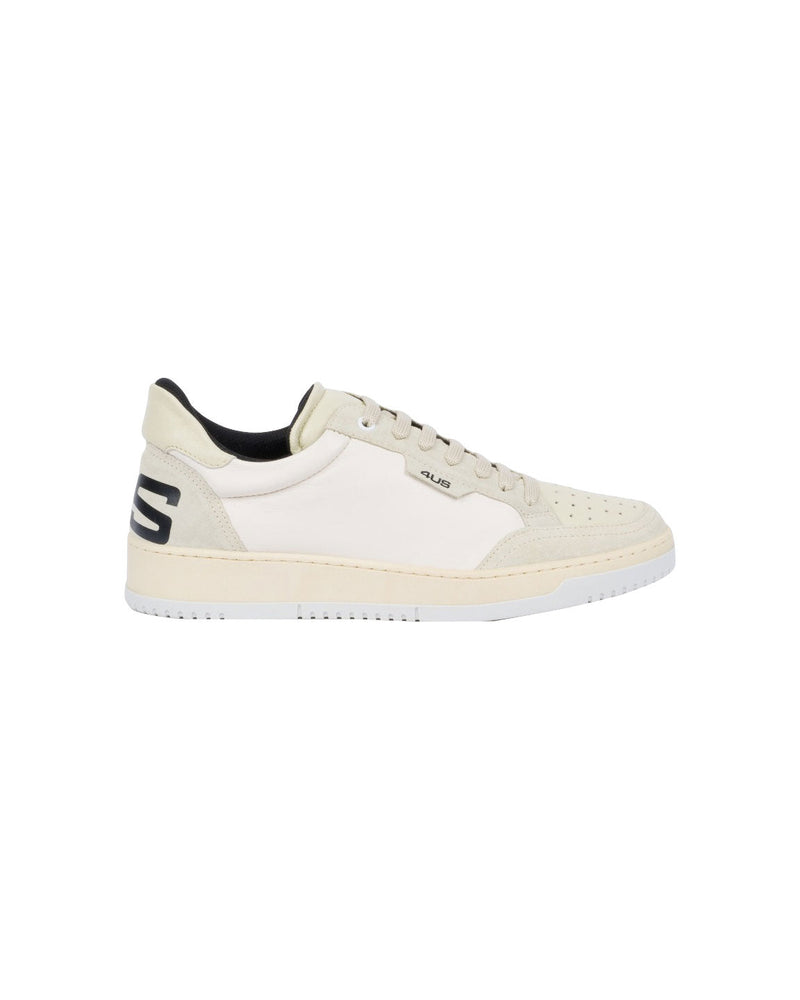 SNEAKERS BEIGE CON LOGO NERO